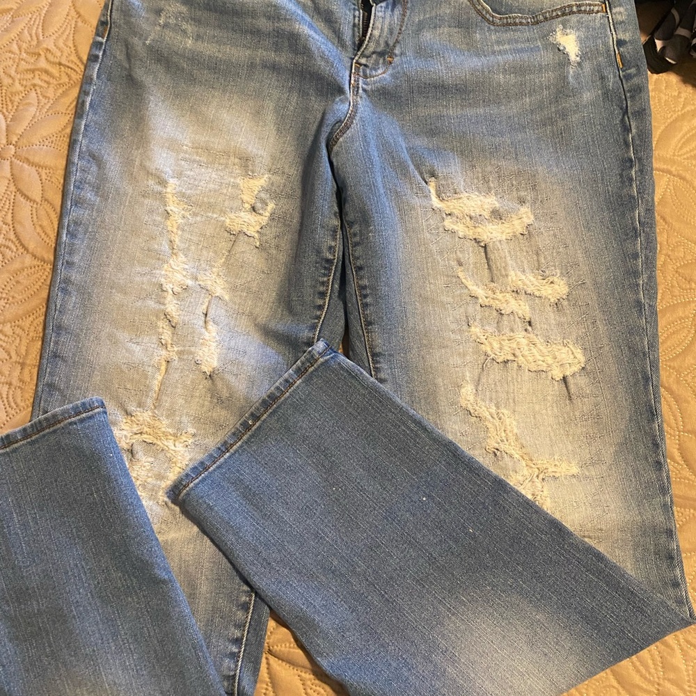 Belle Sky Light Blue Distressed Straight Leg Jeans